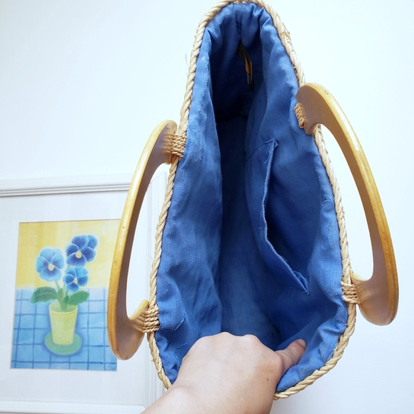 Cornhusk floral bag, wood handles, lined - Picture 8 of 16